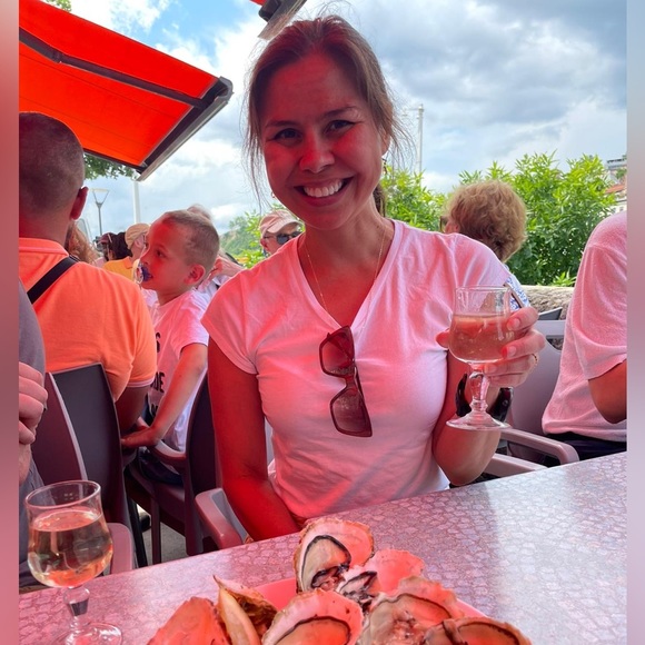 Meet your Posher, Channette - Picture 1 of 1